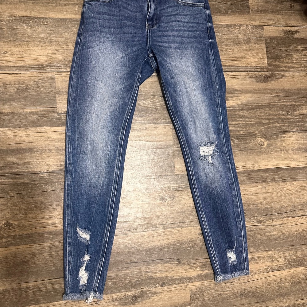 KanCan Skinny Jeans with Distressed Details
